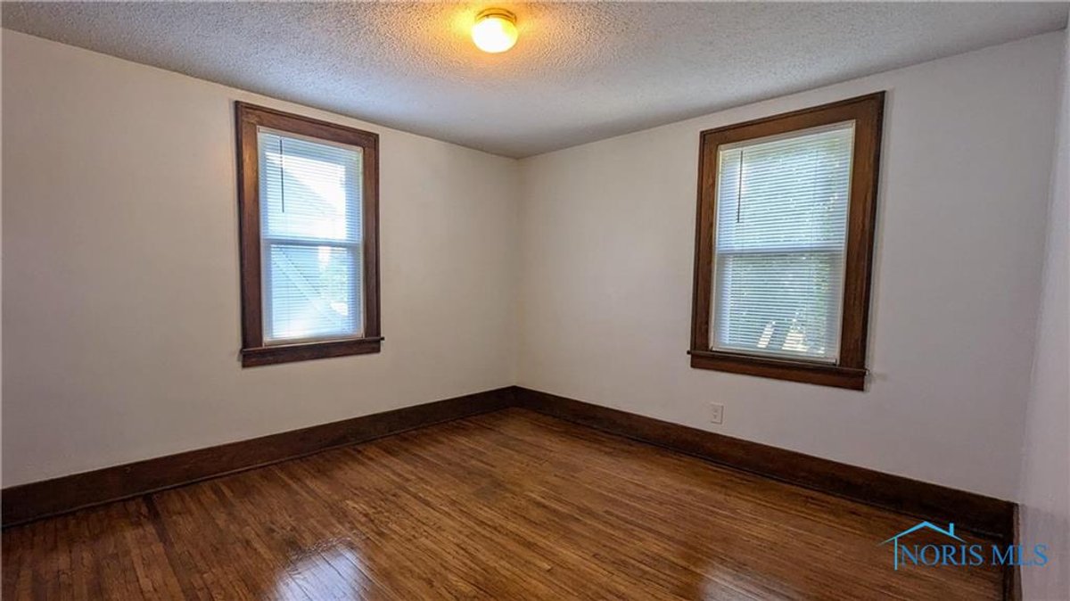 Image for MINIMUM BID AUCTION $99,000! 1226 South St