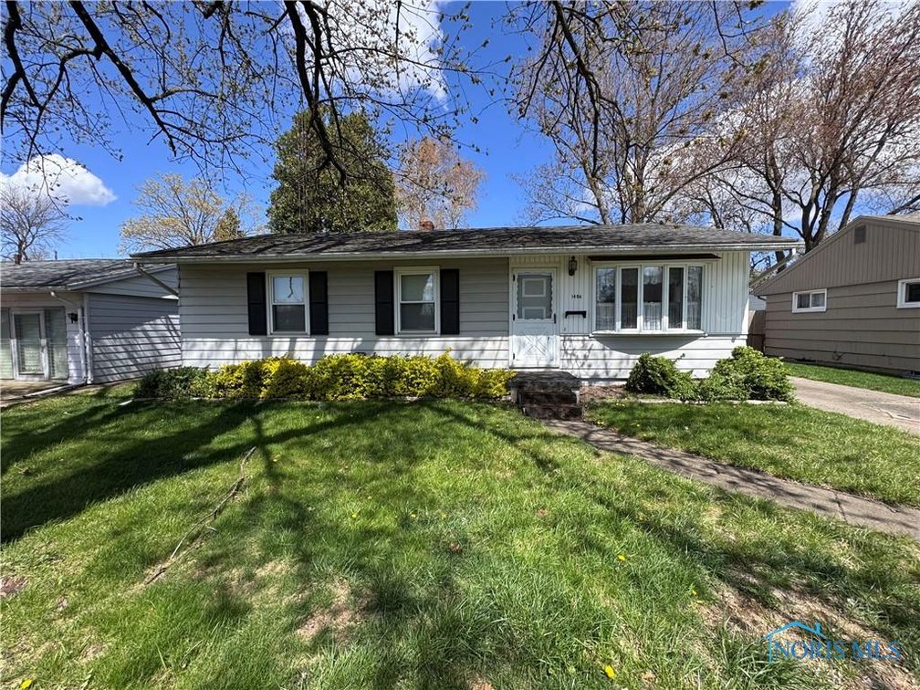 Image for MINIMUM BID AUCTION $60,000! 1486 Slater St.