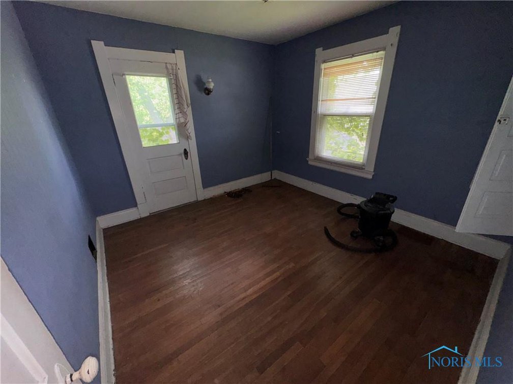 Image for MINIMUM BID AUCTION $29,000! 1221 Gordon St