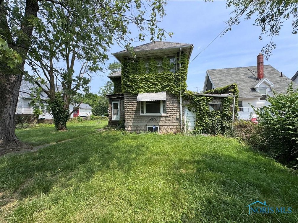 Image for MINIMUM BID AUCTION $29,000! 1221 Gordon St
