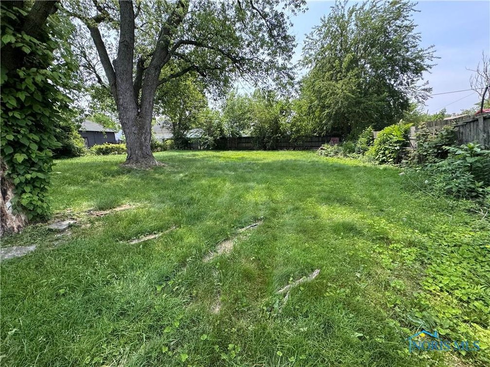 Image for MINIMUM BID AUCTION $29,000! 1221 Gordon St
