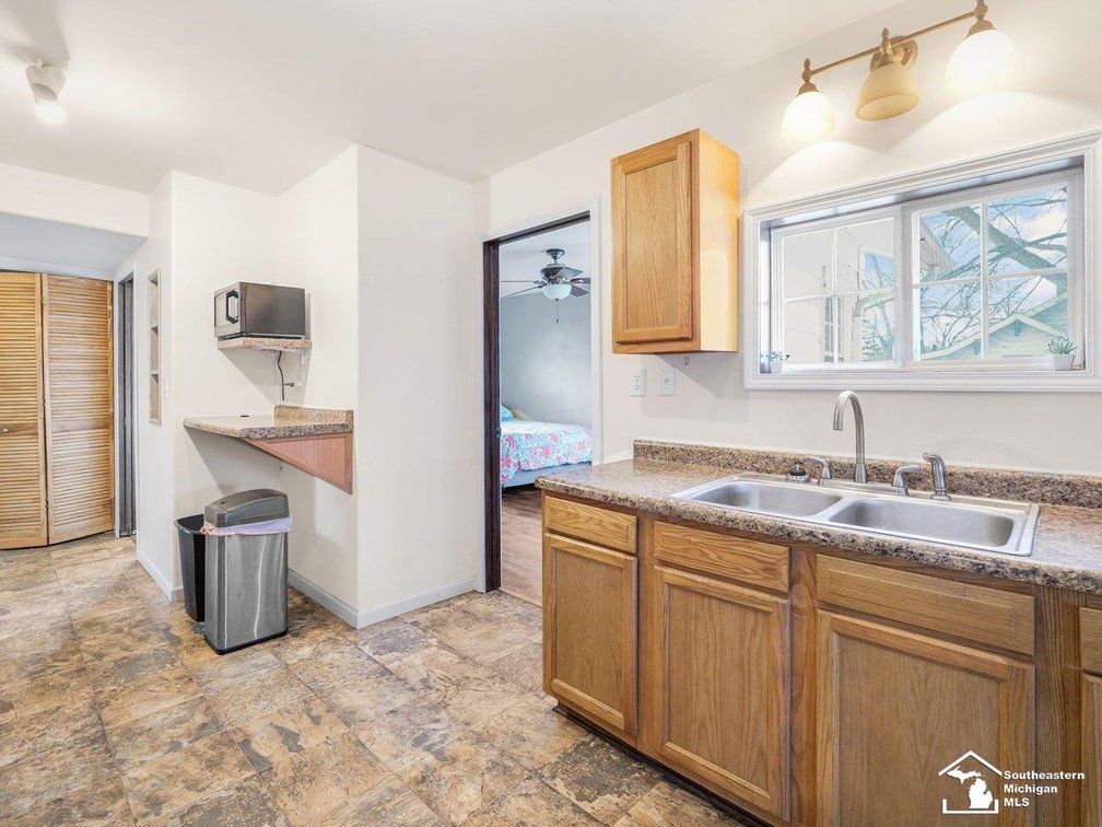 Image for MINIMUM BID AUCTION $89,000! 3362 5th Street