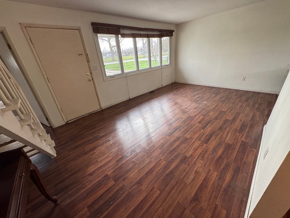 Image for MINIMUM BID AUCTION $149,000! 1004 Elm St