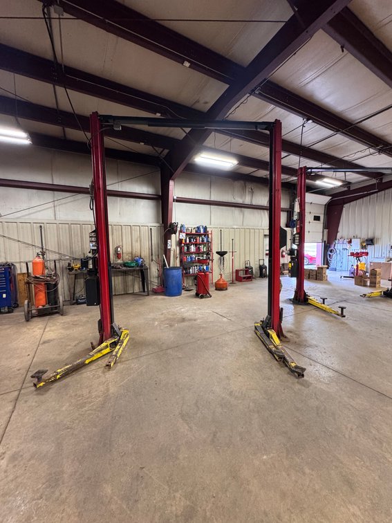 Image for AUTO BODY SHOP ONLINE ONLY AUCTION