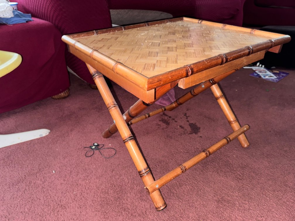 End table