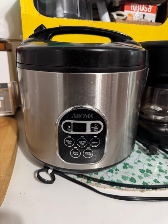 Aroma rice cooker