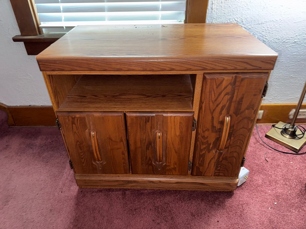 Entertainment stand