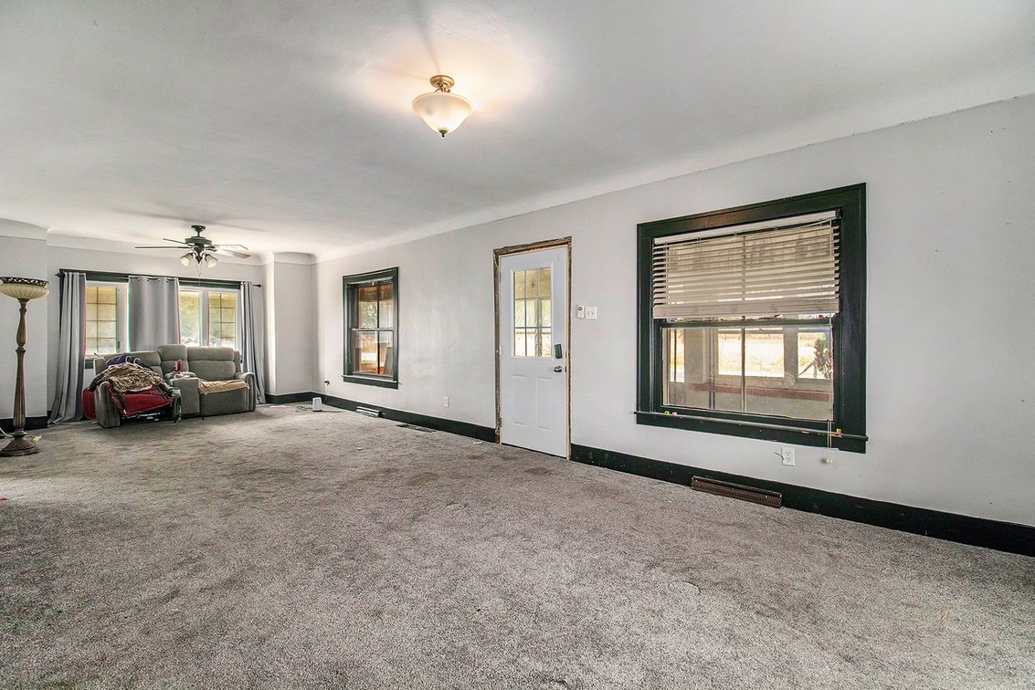 Image for MINIMUM BID AUCTION $145,000! 1400 N Fulton Lucas Rd