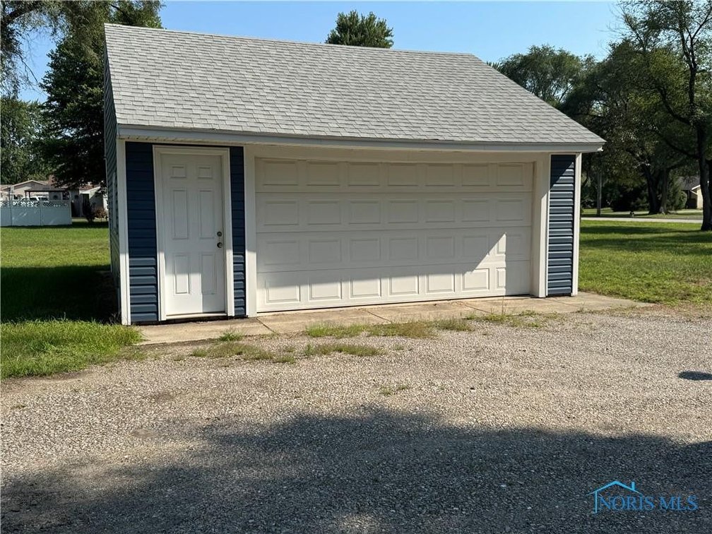 Image for MINIMUM BID AUCTION $150,000! 7944 Hill Ave