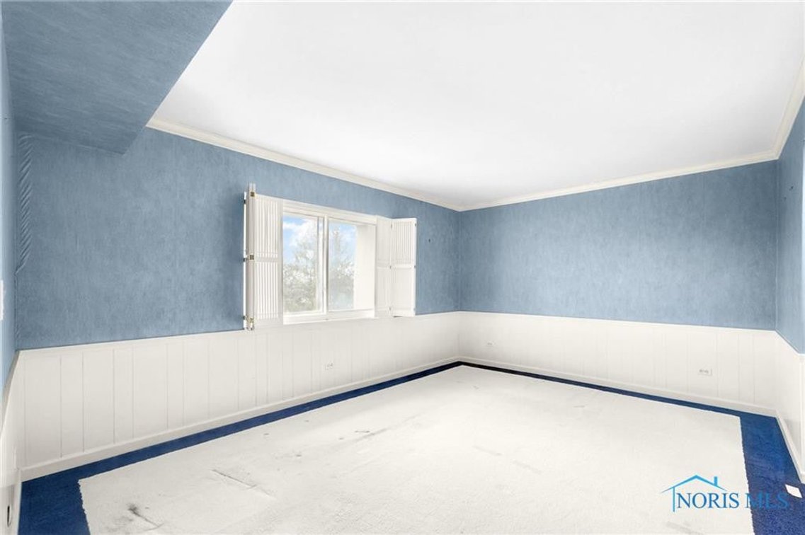 Image for MINIMUM BID AUCTION $110,000! 4343 W. Bancroft St # 4G