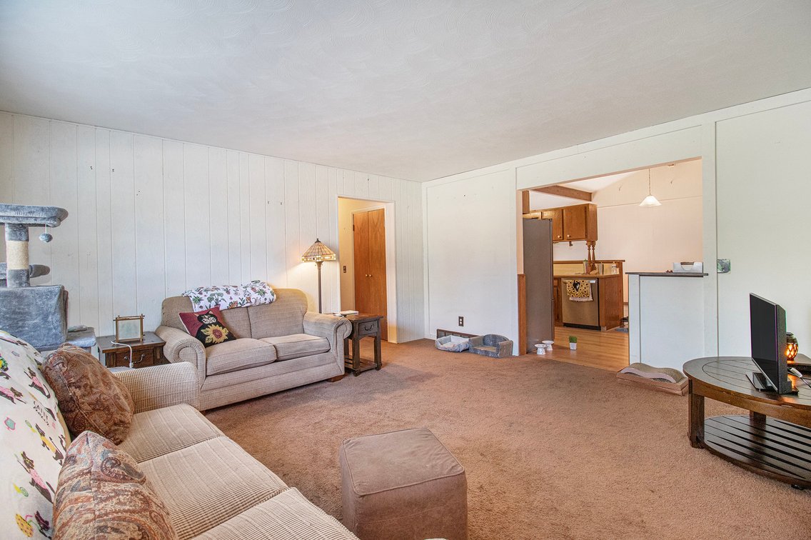Image for MINIMUM BID AUCTION $129,000! 6051 Dellwood