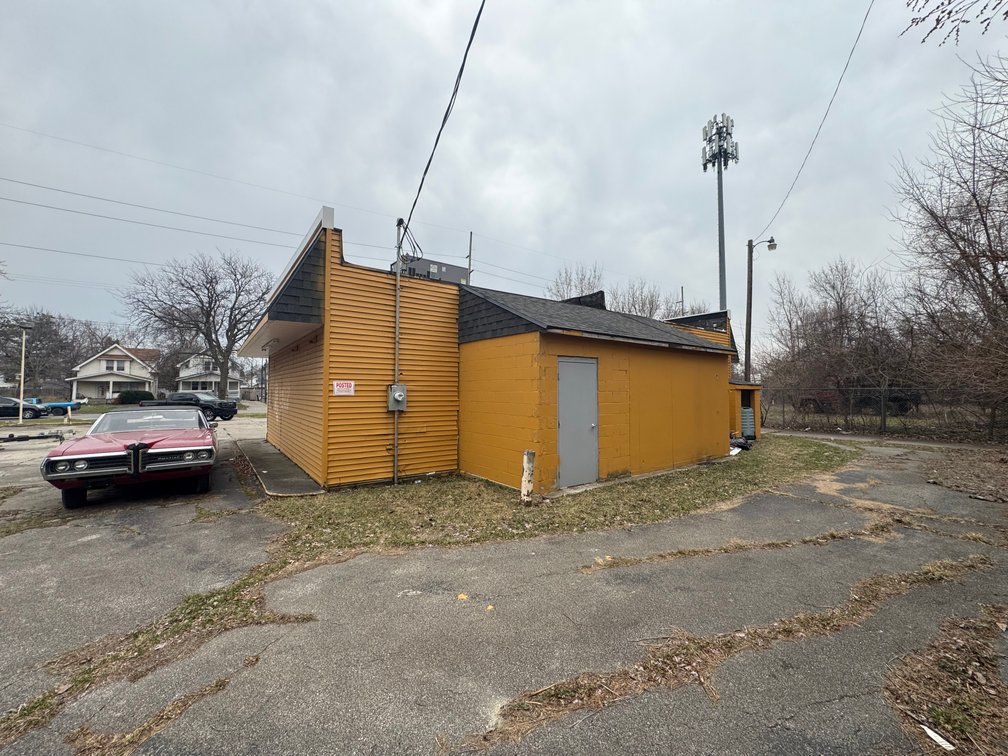 Image for MINIMUM BID AUCTION $29,000! 3407 Stickney Ave