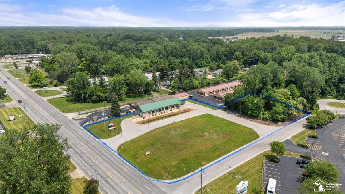 Image for MINIMUM BID AUCTION $325,000! 7300 Lewis Ave