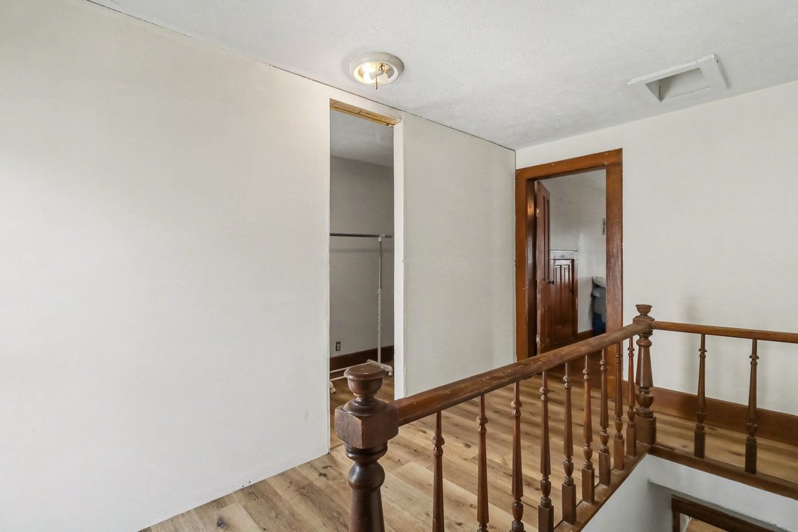 Image for SOLD PRIOR TO AUCTION! 114 N Main st