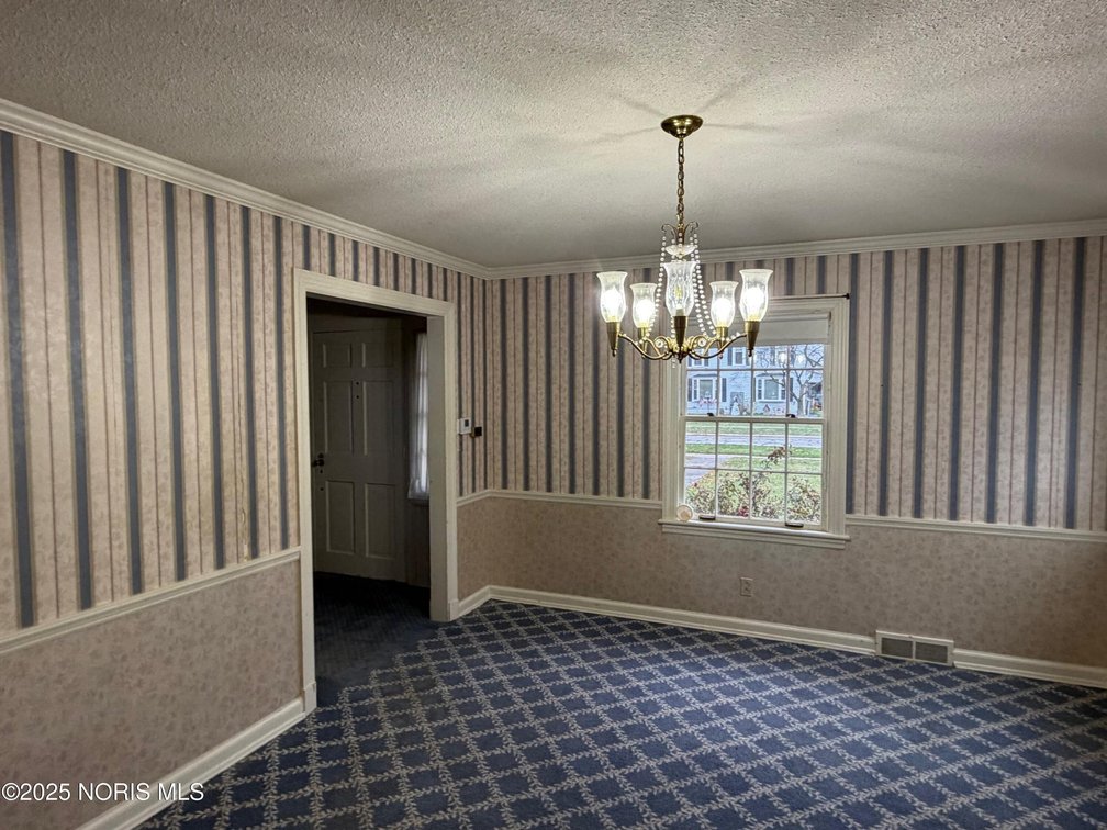 Image for MINIMUM BID AUCTION $90,000! 20310 Taylor St
