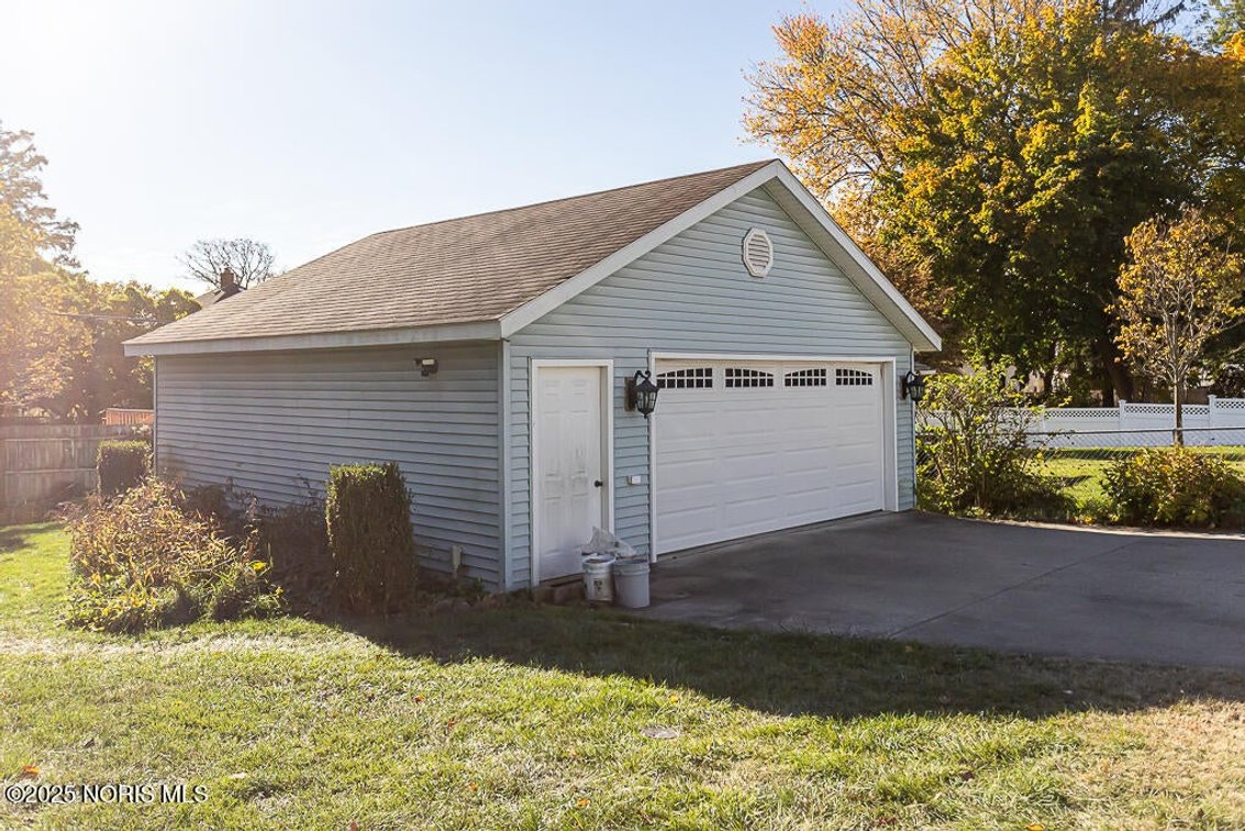 Image for MINIMUM BID AUCTION $99,000! 2149 Westbrook