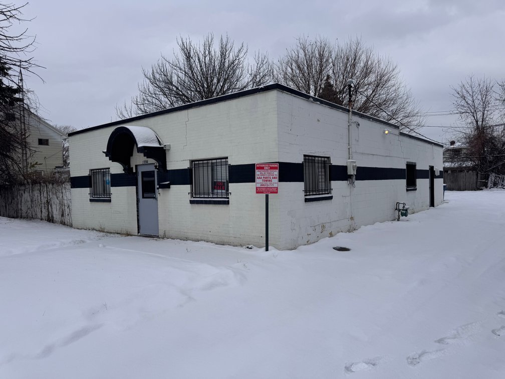 Image for MINIMUM BID AUCTION $33,000! 3558 Stickney Ave