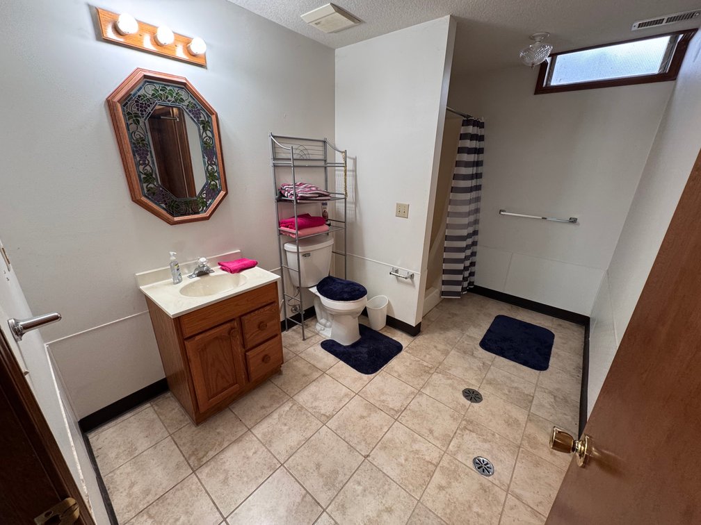 Image for MINIMUM BID AUCTION $169,000! 1703 Glenross Blvd