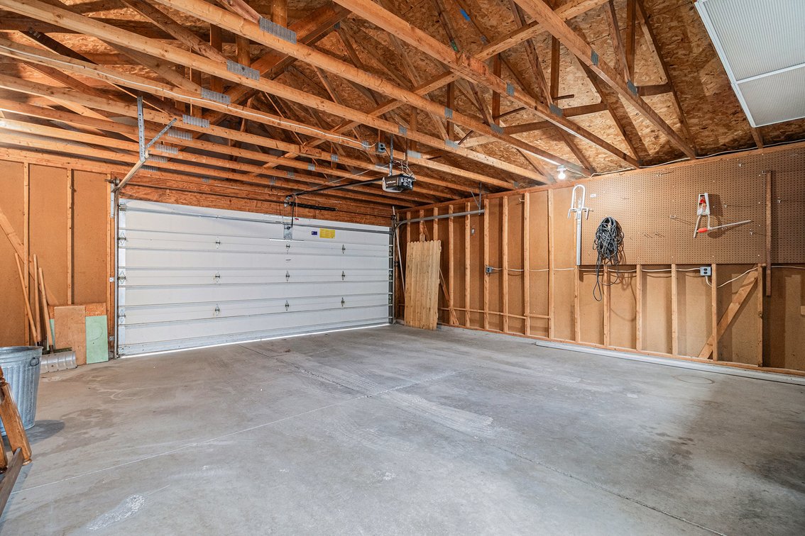 Image for MINIMUM BID AUCTION $125,000! 520 W John St