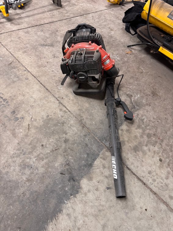 Echo leaf blower