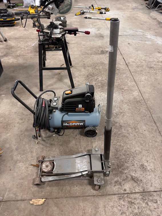 Floor jack