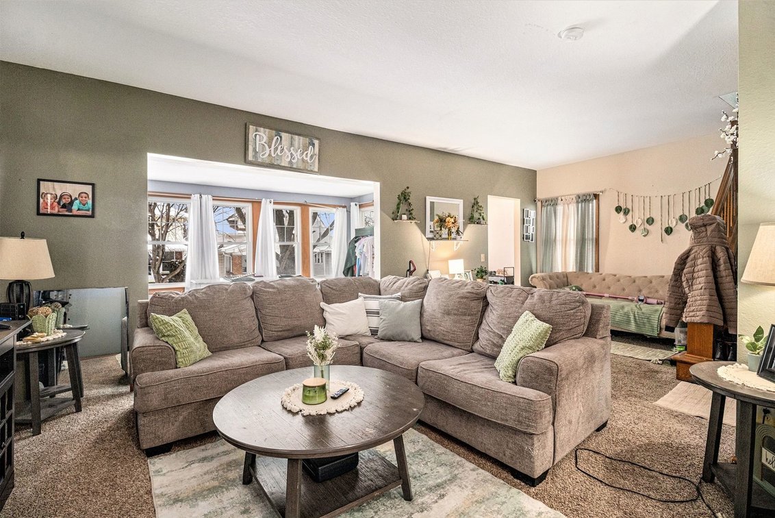 Image for MINIMUM BID AUCTION $79,000! 4138 Thornton