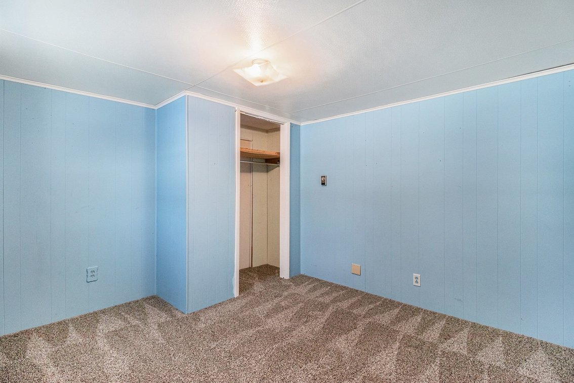Image for MINIMUM BID AUCTION $209,000! 2460 County Road 62