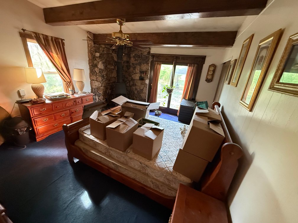 Image for MINIMUM BID AUCTION $100,000! 5927 Greenacre Rd