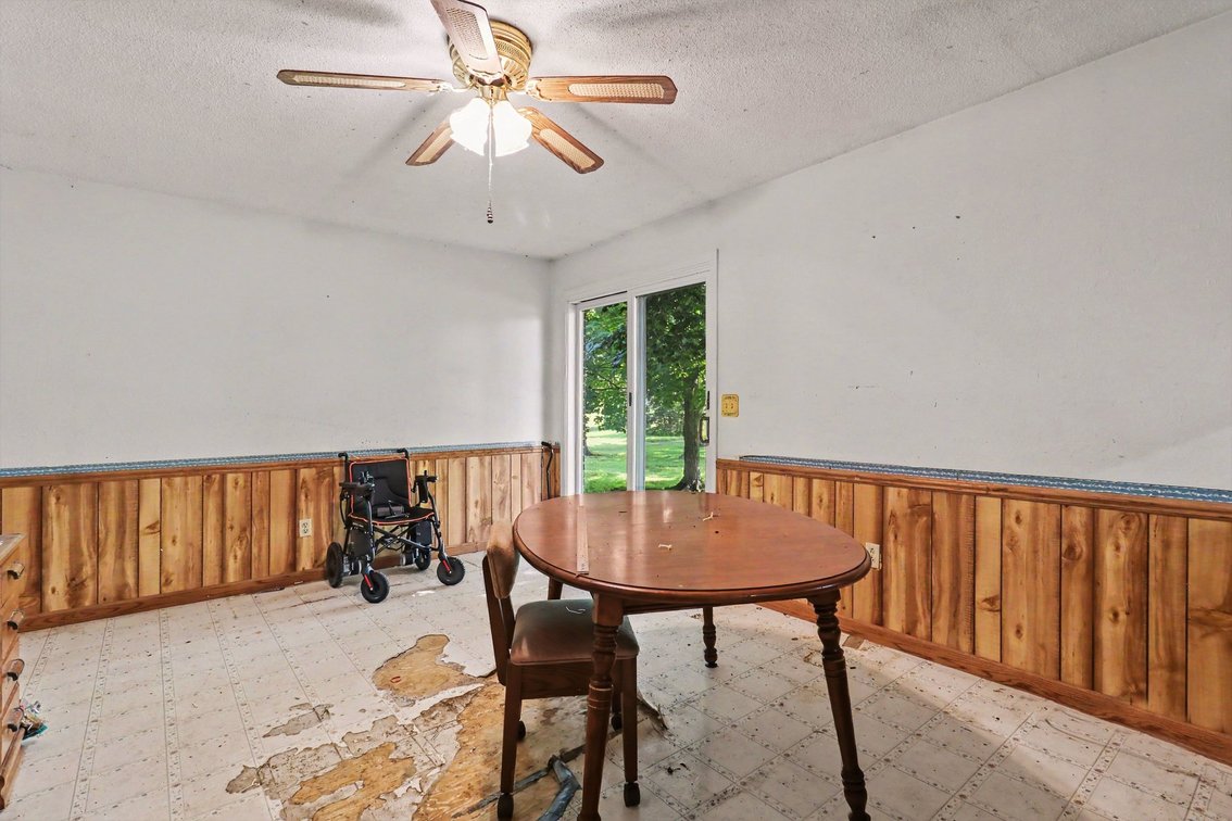 Image for MINIMUM BID AUCTION $149,000! 210 N. North Curtice Road