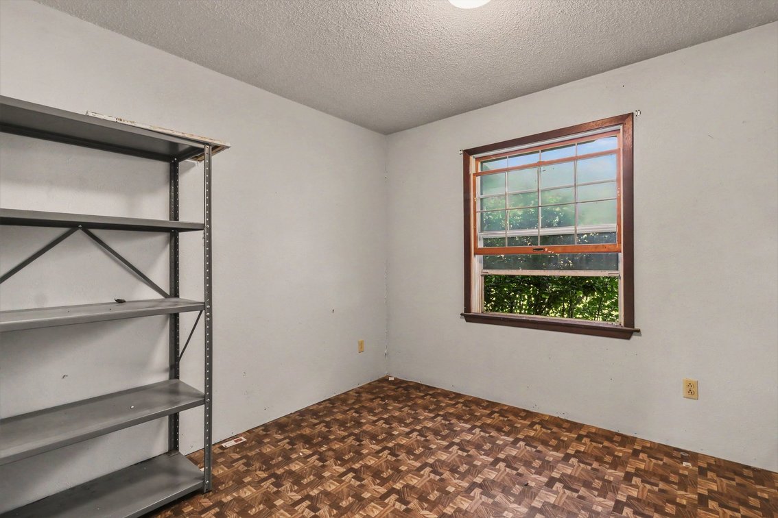 Image for MINIMUM BID AUCTION $149,000! 210 N. North Curtice Road