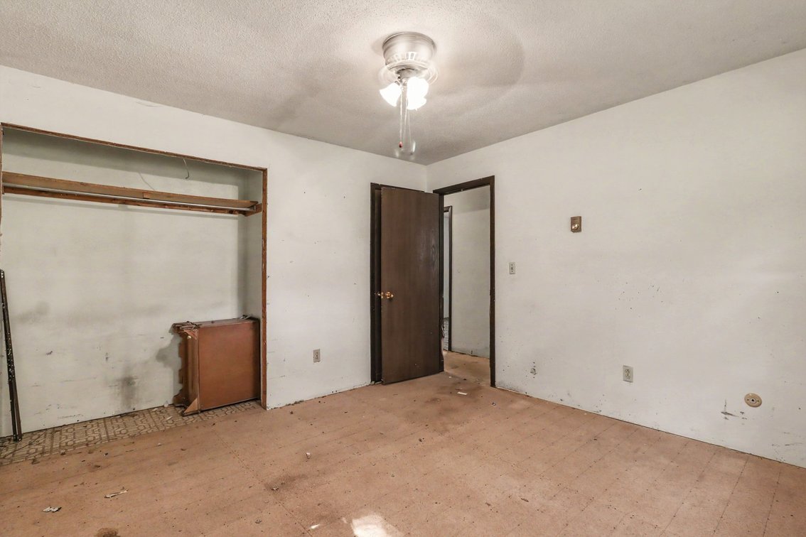 Image for MINIMUM BID AUCTION $149,000! 210 N. North Curtice Road