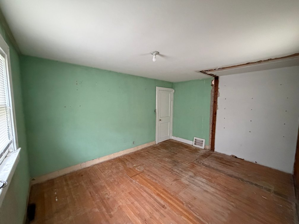 Image for MINIMUM BID AUCTION $99,000! 5622 Rudyard Rd