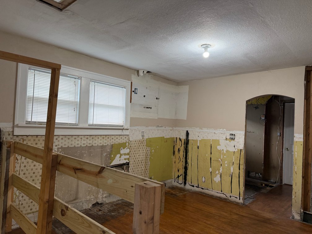 Image for MINIMUM BID AUCTION $99,000! 5622 Rudyard Rd