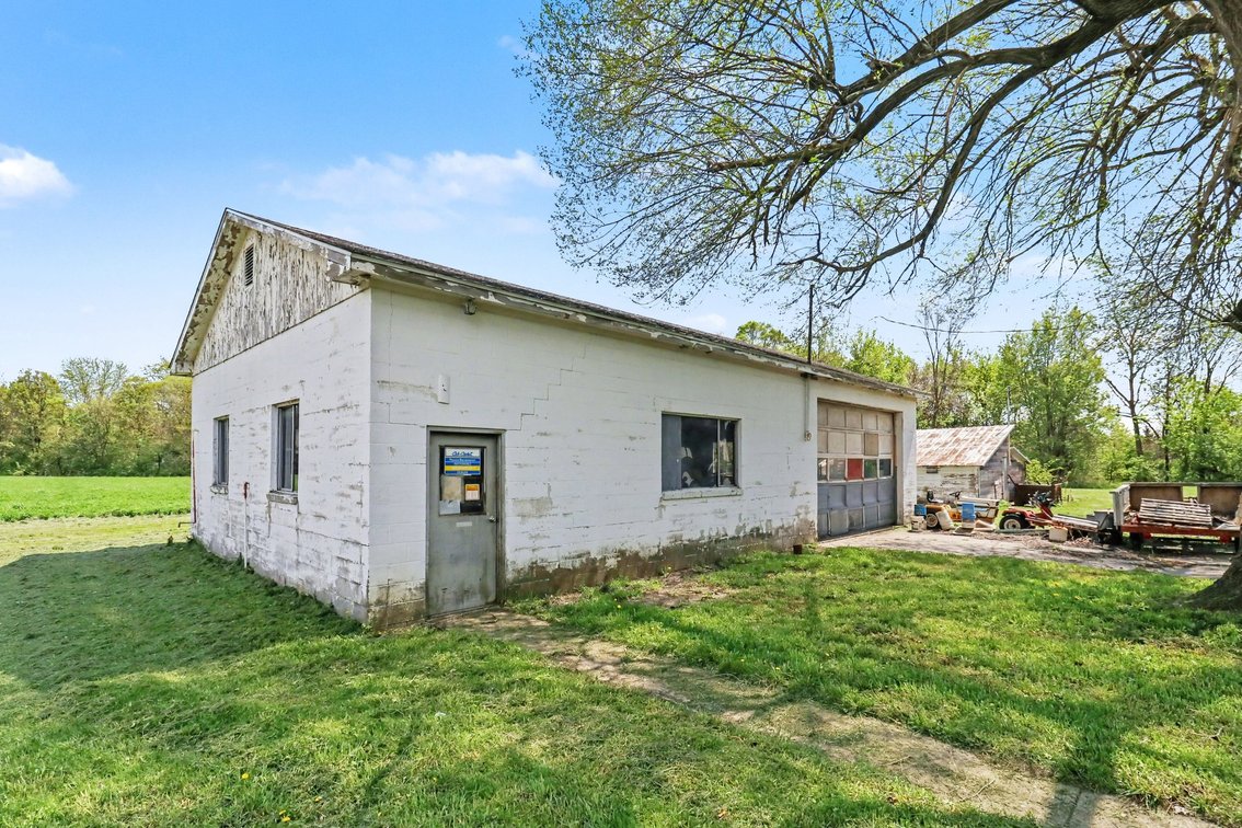 Image for MINIMUM BID AUCTION $399,000! 7549 Salisbury Rd