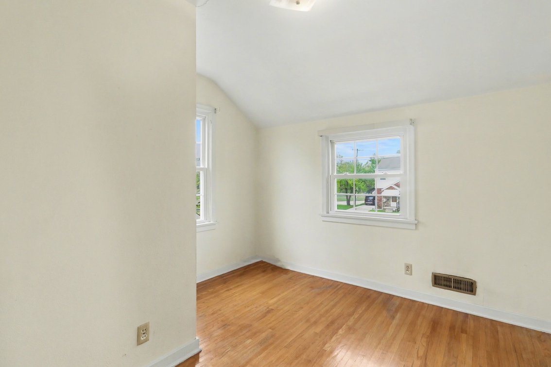 Image for MINIMUM BID AUCTION $99,000! 2647 Stamford Dr
