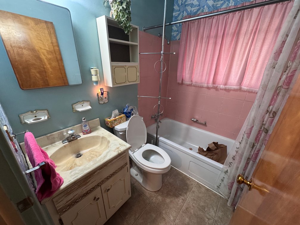 Image for MINIMUM BID AUCTION $100,000! 1408 Bradshaw Ct