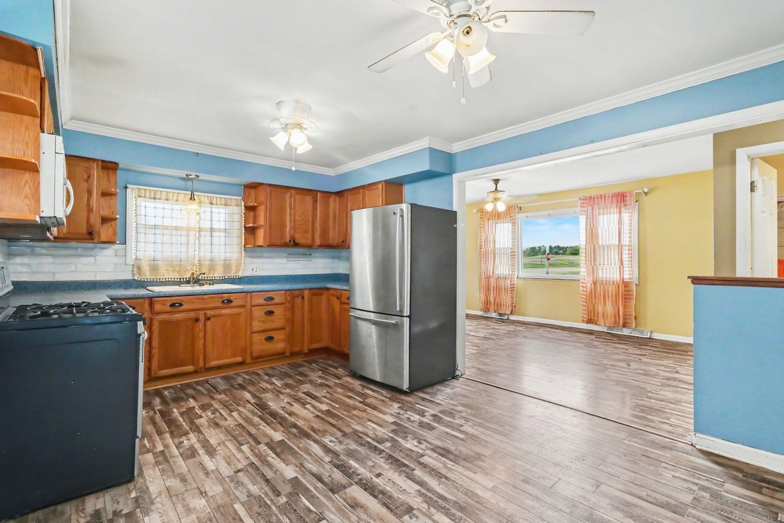 Image for MINIMUM BID AUCTION $110,000! 20750 Taylor St