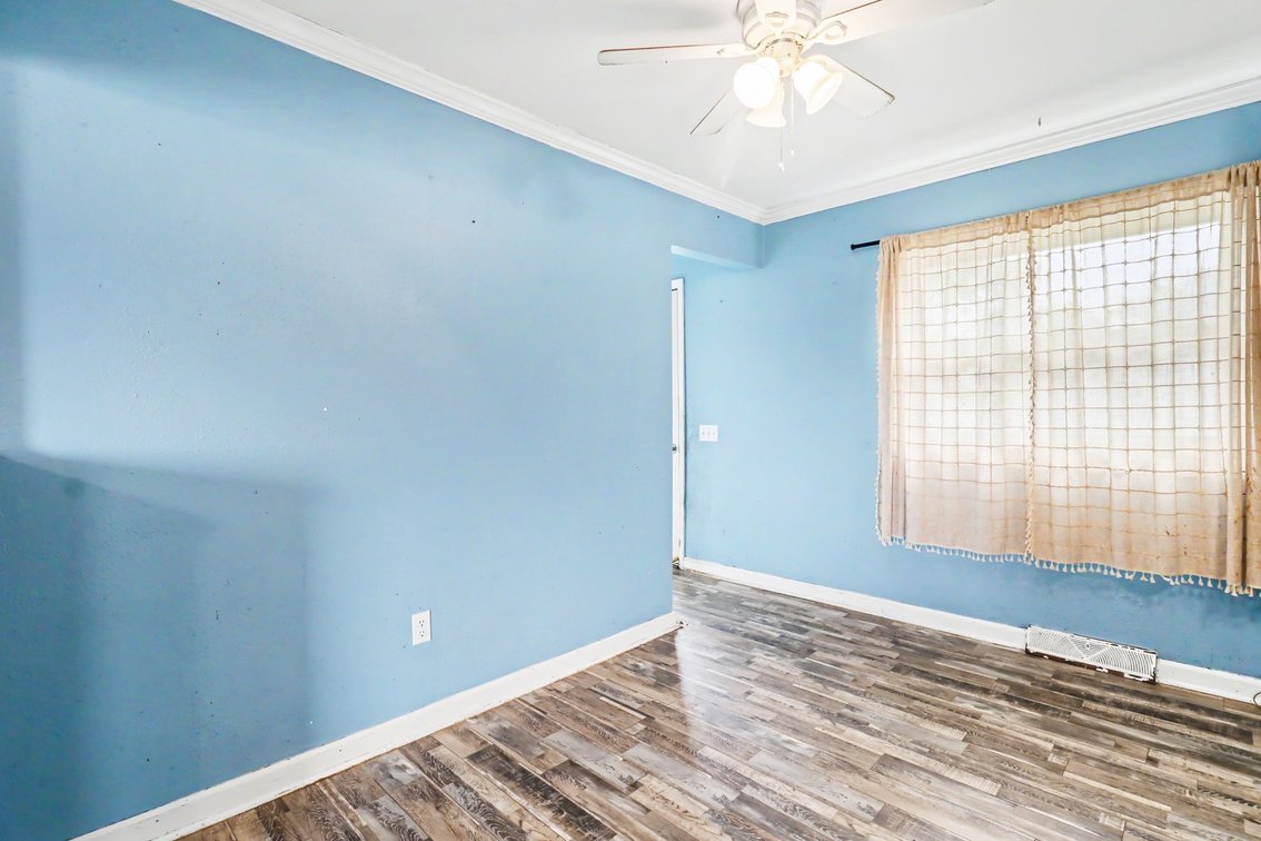 Image for MINIMUM BID AUCTION $110,000! 20750 Taylor St