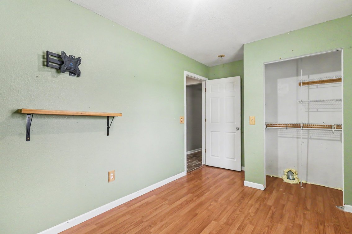 Image for MINIMUM BID AUCTION $110,000! 20750 Taylor St