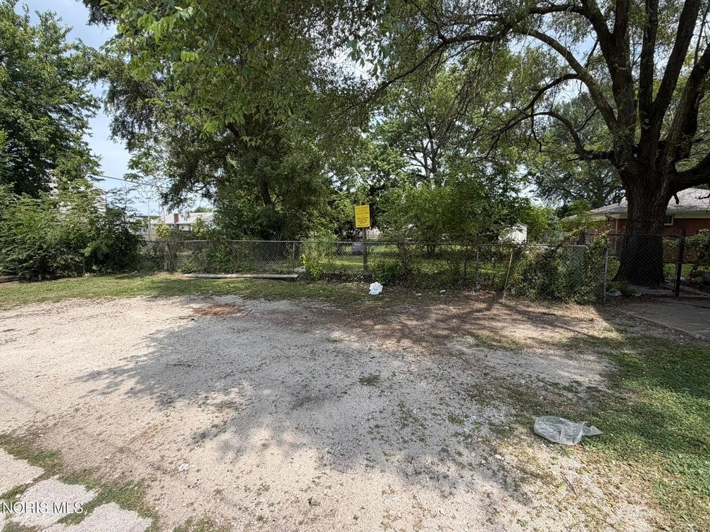 Image for MINIMUM BID AUCTION $55,000! 1401 Liberty St