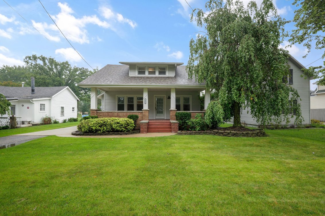 Image for MINIMUM BID AUCTION $79,000! 1962 Erie Rd