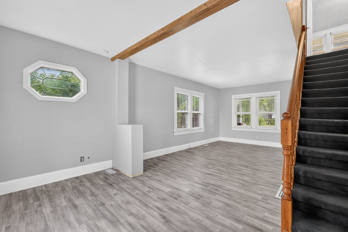 Image for MINIMUM BID AUCTION $79,000! 1962 Erie Rd