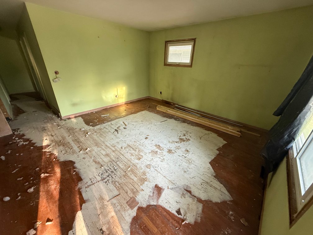 Image for MINIMUM BID AUCTION $50,000! 252 Kenmore Ave