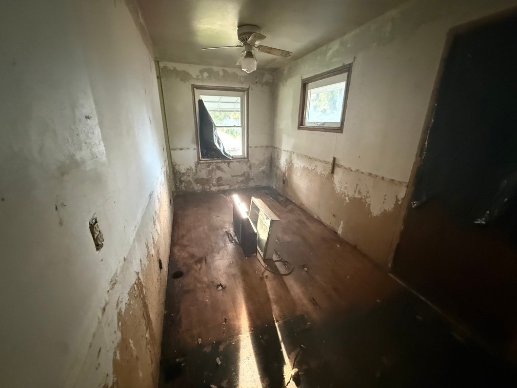 Image for MINIMUM BID AUCTION $50,000! 252 Kenmore Ave