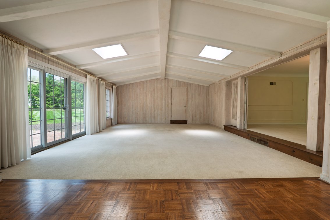Image for REAL ESTATE AUCTION! 2953 Westchester Rd