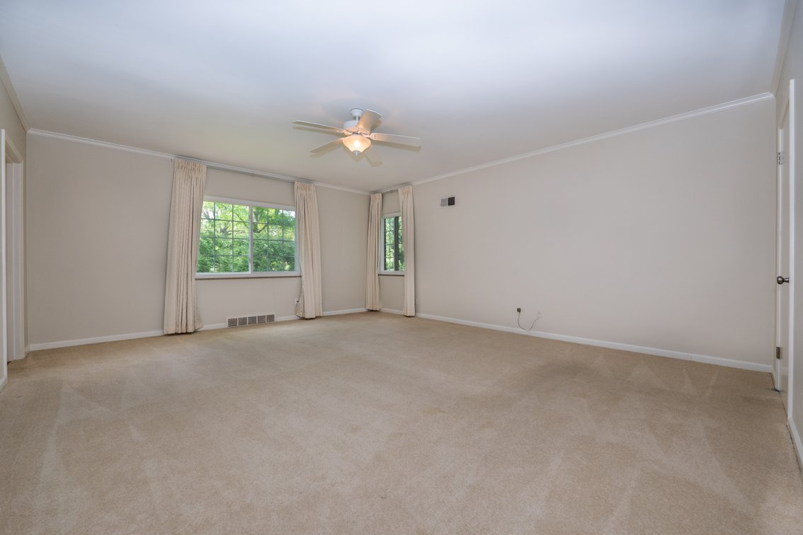 Image for REAL ESTATE AUCTION! 2953 Westchester Rd