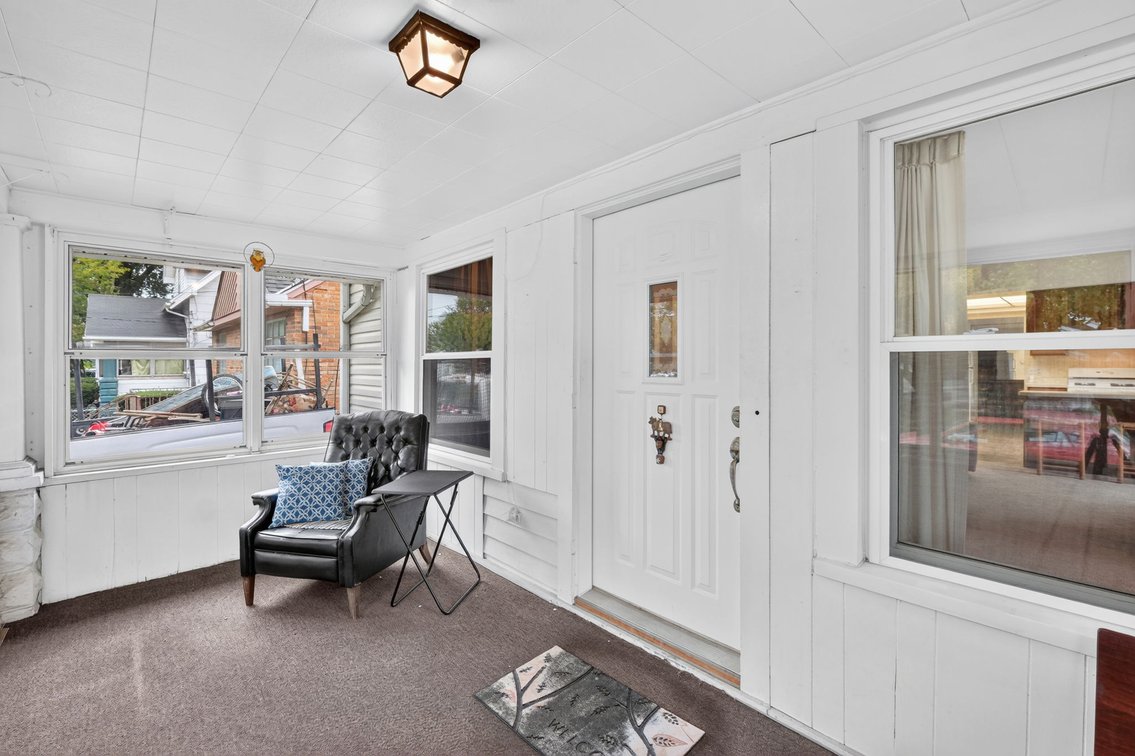 Image for MINIMUM BID AUCTION $50,000! 1825 Marne Ave