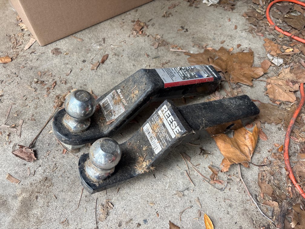 Trailer Hitch Ball Mounts with Chrome Balls