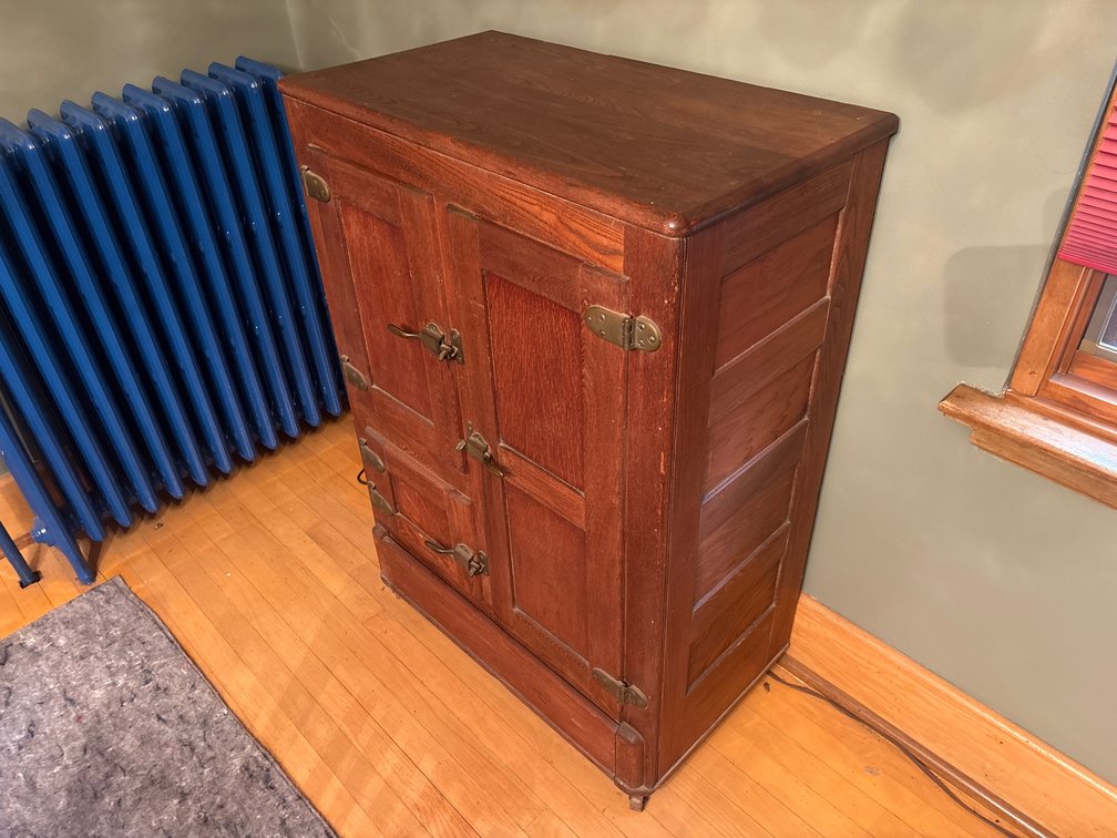Image for HOME DECOR, FURNITURE, FISHING GEAR, AND MORE ONLINE ONLY AUCTION.