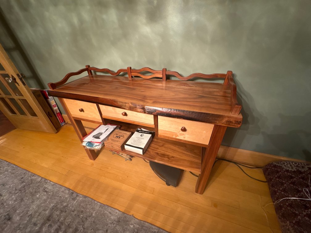 Image for HOME DECOR, FURNITURE, FISHING GEAR, AND MORE ONLINE ONLY AUCTION.